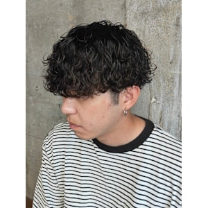 波巻き　ツーブロックマッシュパーマ　スパイラル