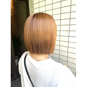 ぷつっとボブスタイル