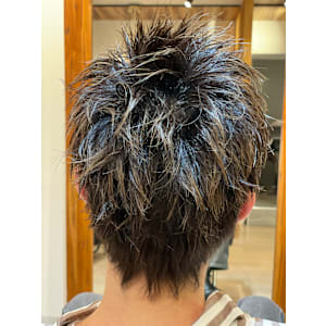 スパイキーショート