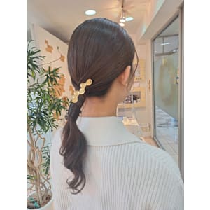 シンプルヘアアレンジ