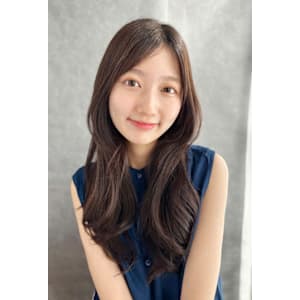 20代30代40代　小顔くびれ韓国風レイヤーロング