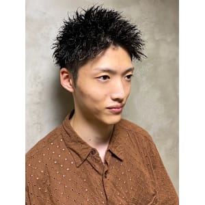 スパイキーショート ツイスパ アップバング 束感スタイリング