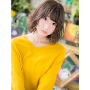 斜めバング☆ゆるふわ小顔ボブ　カーキベージュ