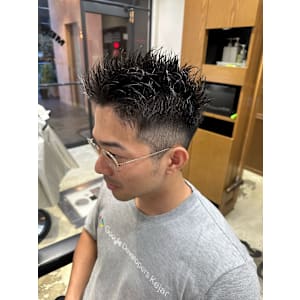 スパイキーショート【SHIFT】