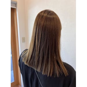 艶髪/サラツヤ/ストレートヘアー