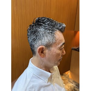 銀座　理容室　アイロンパーマ　直毛改善