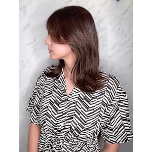 【MICHI 富田店　古作蓮】顔周りカット　ブラウンアッシュ