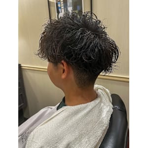 ツーブロックマッシュ＋スマイルパーマ