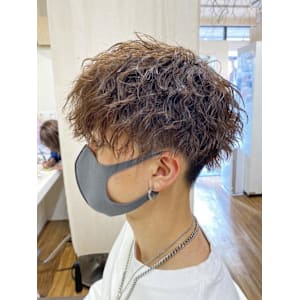 横浜メンズパーマツイストスパイラルツイストパーマ韓国マッシュ