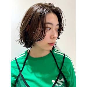 かきあげバング フェイスレイヤー ナチュラルパーマ