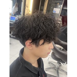 波巻きスパイラル/刈り上げマッシュ錦糸町北口