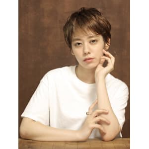 大人ナチュラルショート