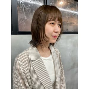 大人可愛い/レイヤーカット/顔周りカット