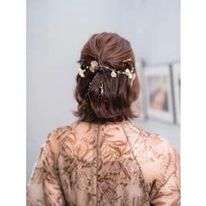 ☆ボブのハーフアップスタイルに金箔をプラスしたお呼ばれヘア☆