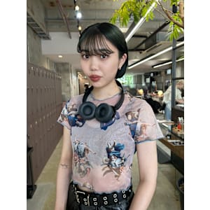 濃いめオリーブ