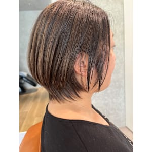 【before afterあり】耳掛けショートボブ