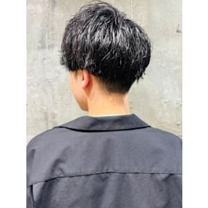 黒髪　メンズショート　ツイストスパイラルパーマ　ツーブロック