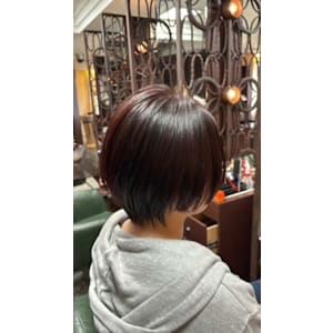 ショート×カラー【艶MAX！レッドカラー】