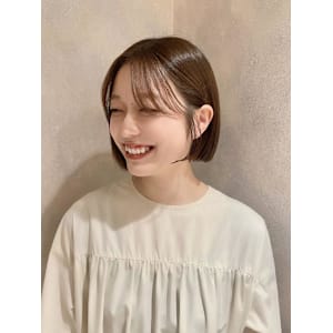 大人ボブ×パツっとボブ×オリーブカラー×20代30代