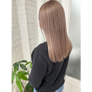 ミルクティーベージュ