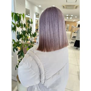 ホワイトピンク