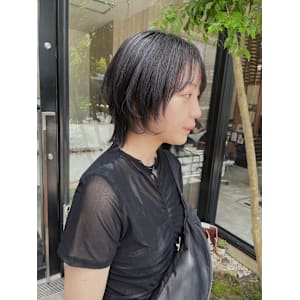 【ウルフボブ/佐藤杏丸】