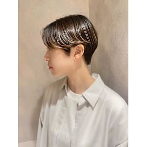 くびれヘア×ハンサムショート×前髪なし×30代×40代