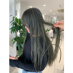 ブリーチで作り出すgreen color