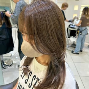 ＊透け感たっぷり！オリーブグレージュ