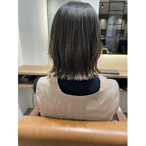 人気のレイヤーボブ