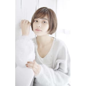 シルエット美ひし形ショートボブ