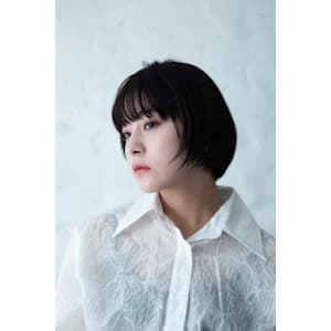 Blossom《髪質改善/縮毛矯正/ケアブリーチ/艶カラー》