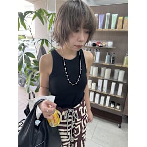 顔まわりレイヤー×ミルクティーカラー