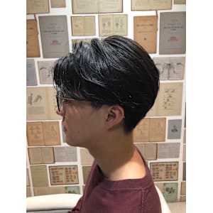 短髪ツーブロ束感/モテる黒髪シークレットパーマ