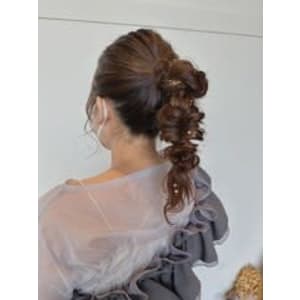 ふわふわポニーテールアレンジ 【藤枝/藤枝駅】