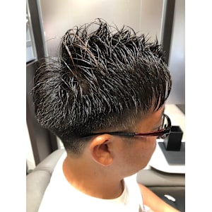 短髪似合わせカットツーブロ爽やかメンズカット