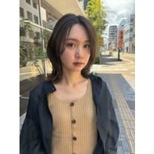 顔周りレイヤーミディ　【藤枝/藤枝駅】