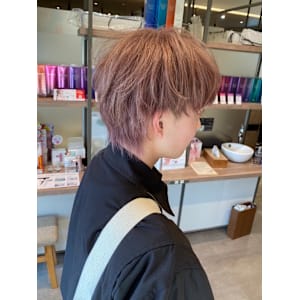 ピンクベージュ/ミルクティーベージュ/小顔ショートヘア