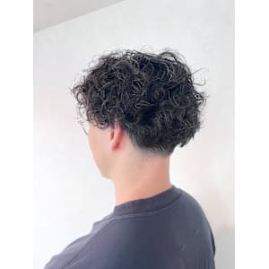 【 メンズ刈り上げパーマ　恵比寿】