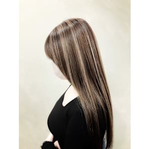 美容室ALi　白髪ぼかしハイライト