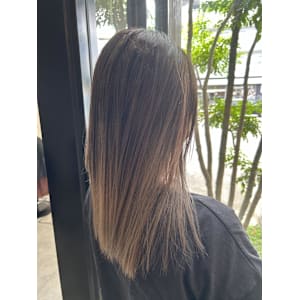 バレイヤージュしませんか?