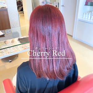 チェリーレッド