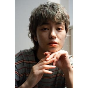 柔らかい動きのあるショート