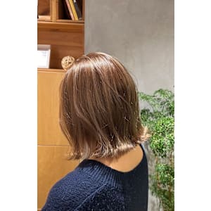 ハイライトミルクティーベージュ