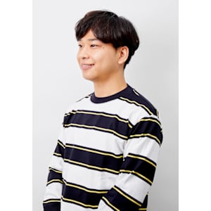 ナチュラルなクセ毛風ツーブロックショート