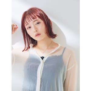 ボブ×暖色カラー×外はね【池袋・池袋東口】