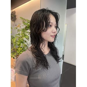 【ハクラ】ニュアンスパーマ 顔周りカット ウルフパーマ