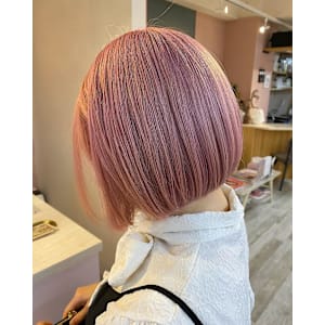 ペールピンク×ボブ