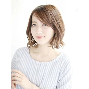 ニュアンスカールの外ハネボブ