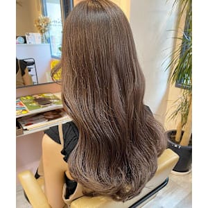 マロンベージュ